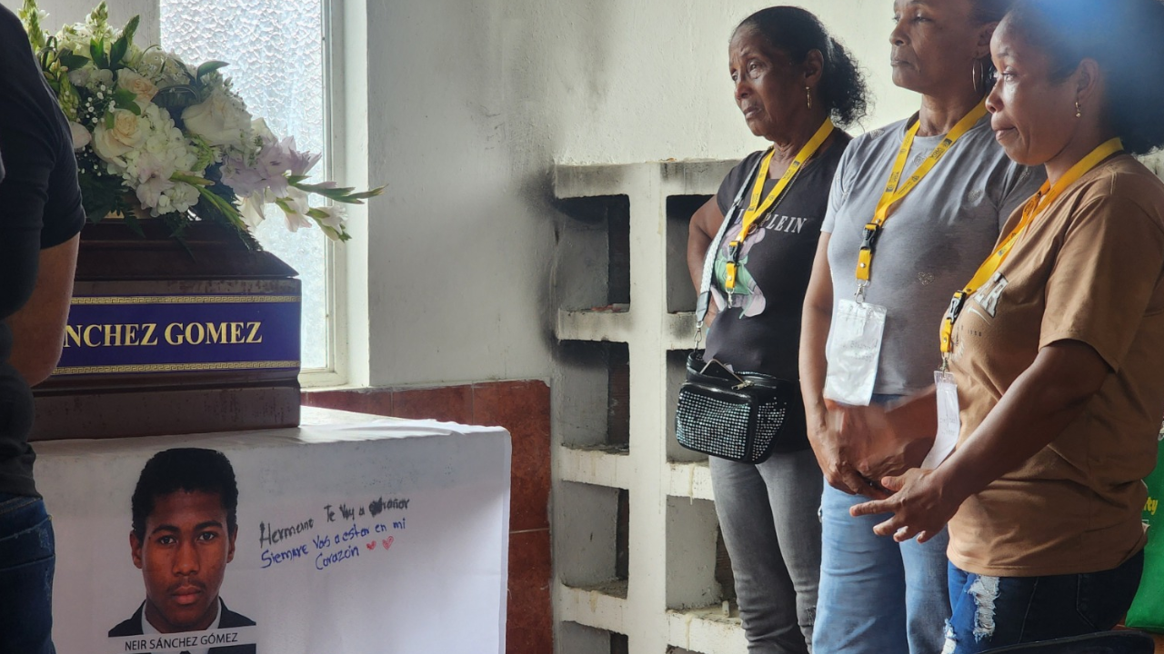 Por una foto en Facebook madre encontró a su hijo desaparecido hace 15 años 1 Desaparecido hace 15 años