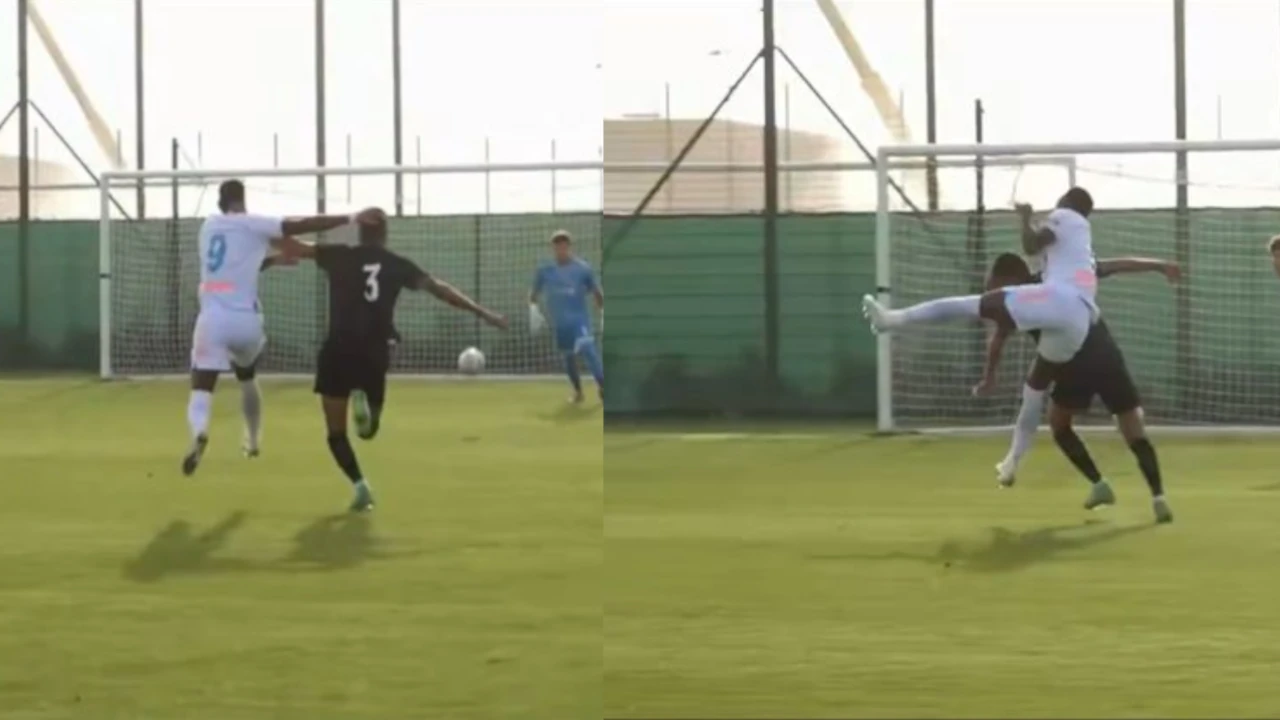 Jhon Jader Durán debutó a los golpes en la liga Rusa: recibió amarilla en solo cinco minutos 1 Jhon Jader Durán debutó a los golpes en la liga Rusa: recibió amarilla en solo cinco minutos