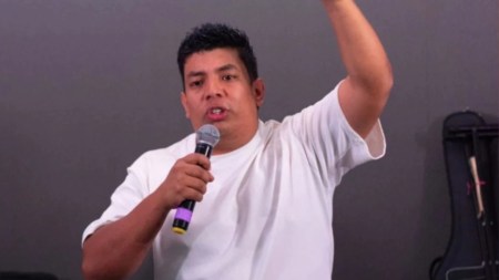 Líder antioqueño Juan David Flórez denuncia amenazas por impulsar acción contra comparendos en la Autopista Sur Líder antioqueño Juan David Flórez denuncia amenazas tras impulsar acción contra comparendos en la Autopista Sur