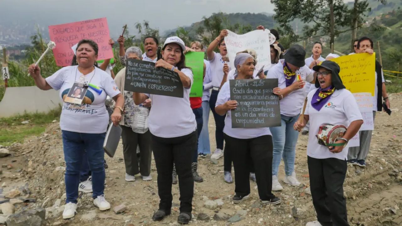 Ley de mujeres buscadoras avanza en el papel, pero no en garantías reales para proteger sus derechos y continuar con la búsqueda de sus familiares