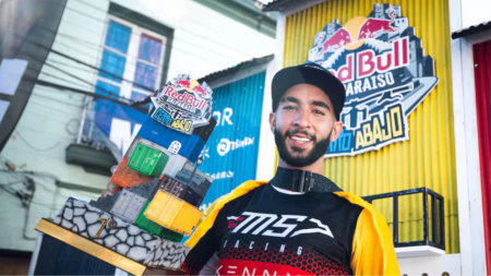 El colombiano Sebastián Holguín se corona “Rey del Puerto” en Valparaíso Cerro Abajo 2026 Sebastián Holguín se corona “Rey del Puerto” en Valparaíso Cerro Abajo 2026