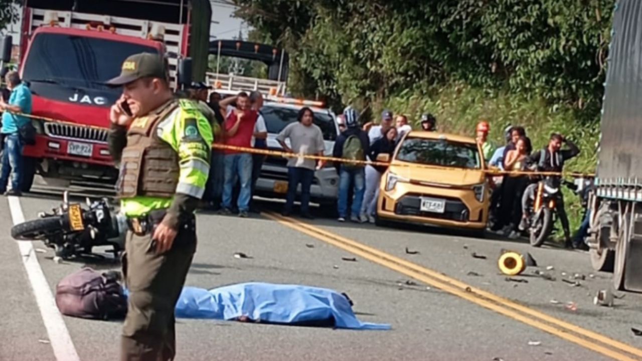 Segunda víctima fatal en lo que va del año en la vía Medellín-La Pintada, muere motociclista muerto en moto
