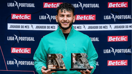 El delantero colombiano Luis Javier Suárez fue elegido como Mejor Delantero y Mejor Jugador del Mes de enero en la Liga de Portugal