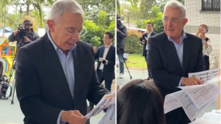 Álvaro Uribe votó en Rionegro y compartió el momento en sus redes Álvaro Uribe votó en Rionegro y compartió el momento en sus redes