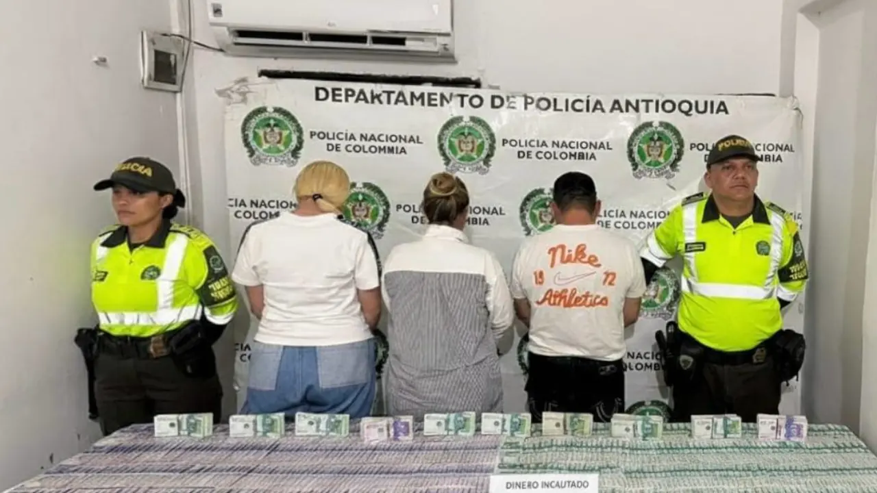 ¿Para comprar votos? Tres capturados en vías de Antioquia con más de $243 millones en efectivo