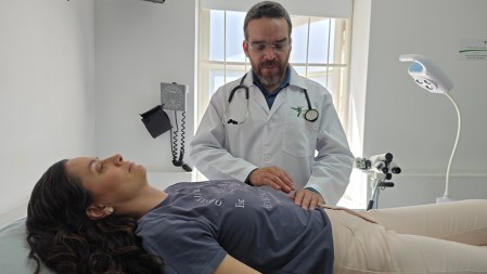 Colombia registra 13,7 casos de cáncer de cuello uterino por cada 100.000 mujeres Colombia registra 13,7 casos por cada 100.000 mujeres de cáncer de cuello uterino