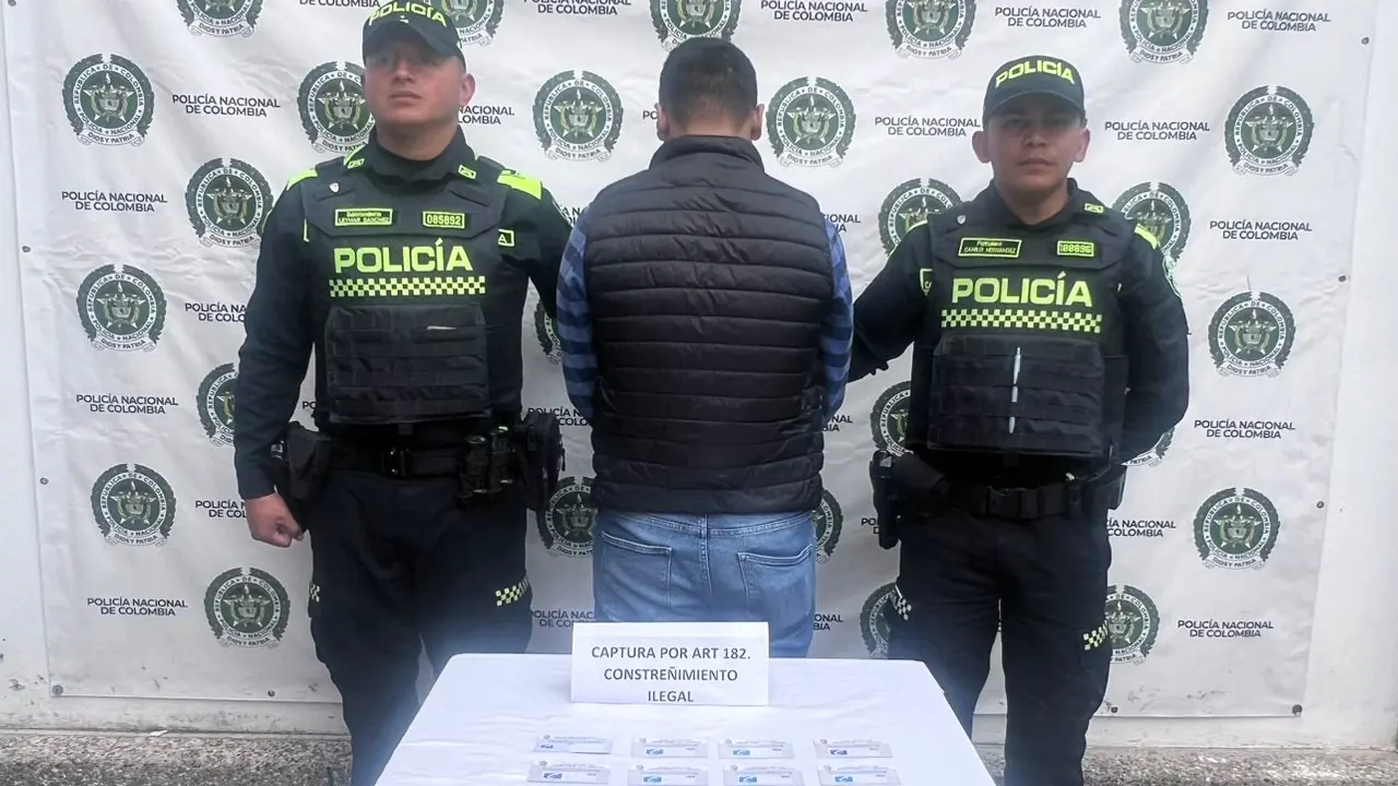 Cinco capturados en Antioquia durante elecciones con dinero y propaganda política