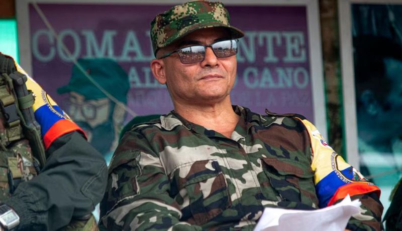 Seis muertos tras bombardeos en Vaupés: identifican cuatro víctimas mientras sigue la búsqueda de “Iván Mordisco”