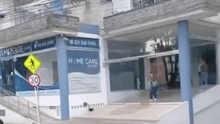 ¿Lo arrojaron o se lanzó? Muerte de un hombre que cayó de un edificio en Marinilla ¿Lo arrojaron o se lanzó? Muerte de un hombre que cayó de un edificio en Marinilla