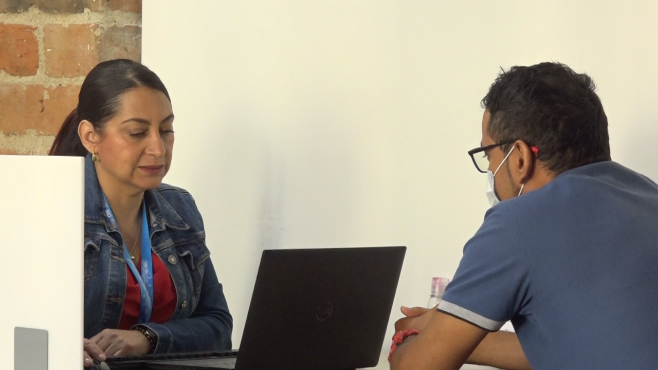 Personas reportadas en centrales de riesgo podrán acceder a microcréditos en Medellín