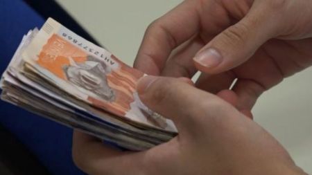 Tasas al 10,25%: El salario mínimo se tomó su revancha y el banco subió el interés