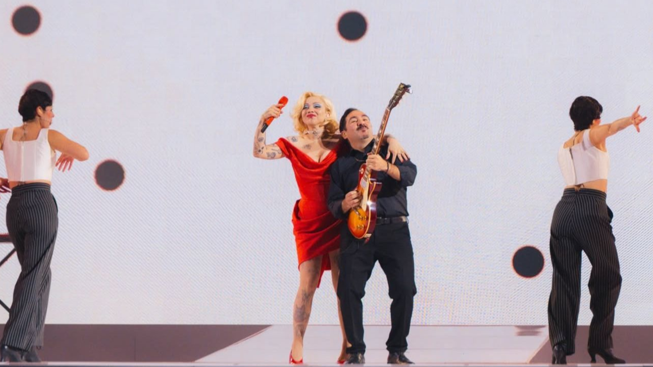 Mon en concierto en Medellín