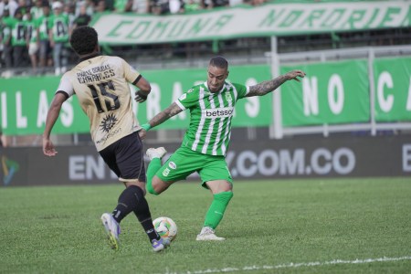 Nacional visita esta noche a Junior de Barranquilla