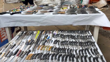 blockquote classtwitter tweetp langes dirltrOtro ataque de EE.UU . contra una lancha en el Pacifico oriental dejo 6 personas muertas a hrefhttpst.comu998b6OQ5httpst.comu998b6OQ5apmdash Hora13 1