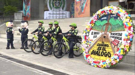 Festival del Diálogo, el Arte y las Oportunidades llega a la Comuna 13 con fútbol, música y ofertas laborales Festival del Diálogo, el Arte y las Oportunidades llega a la Comuna 13 con fútbol, música, arte y ofertas laborales