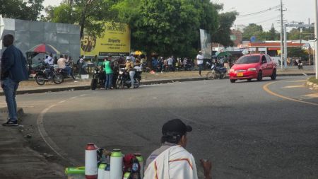 Gremio minero mantiene bloqueos en el Bajo Cauca en medio de negociaciones