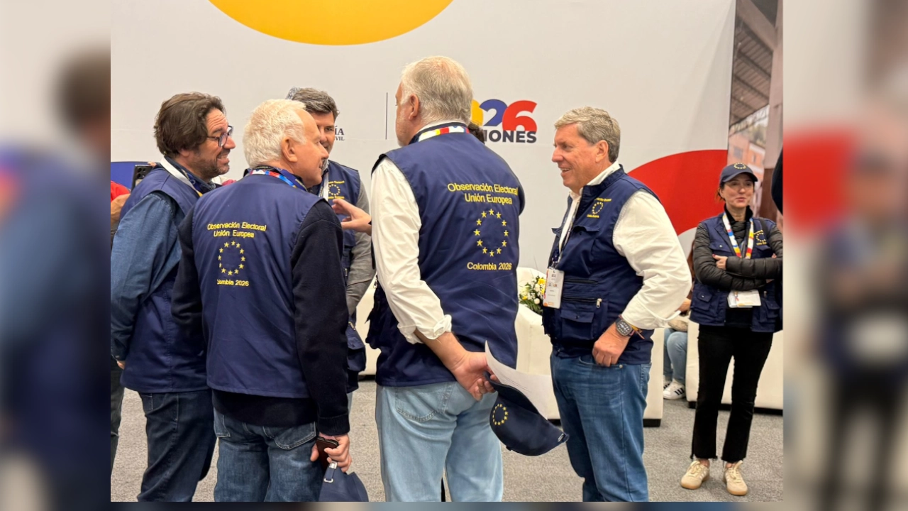 Observadores internacionales destacan transparencia en elecciones al Congreso en Colombia lienzo