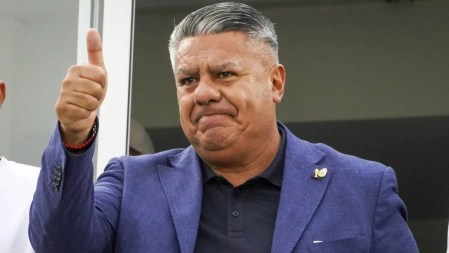 La Asociación Argentina de Fútbol, será embargada por fraude fiscal: estaría involucrado el presidente de esta asociación, Claudio “Chiqui” Tapia La Asociación Argentina de Fútbol, será embargada por fraude fiscal: estaría involucrado el presidente de esta asociación, Claudio “Chiqui” Tapia.