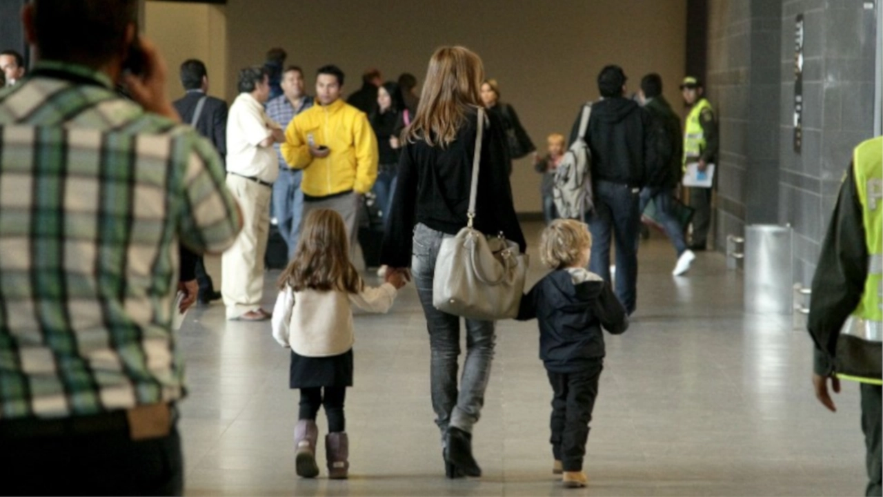 Controles migratorios evitaron la salida irregular de 141 menores en 2025 y cerca de 30 casos ya se registran en 2026 Controles migratorios evitaron la salida irregular de 141 menores en 2025 y cerca de 30 casos ya se registran en 2026