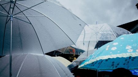 Está lloviendo muy duro en el Valle de Aburrá y se espera que el agua siga según el SIATA