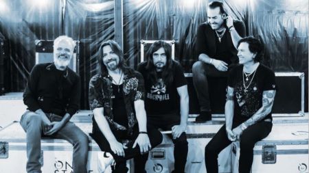 Caifanes regresa a Colombia y hará parada en Medellín con sus clásicos del rock en español Caifanes regresa a Colombia y hará parada en Medellín con sus clásicos del rock en español