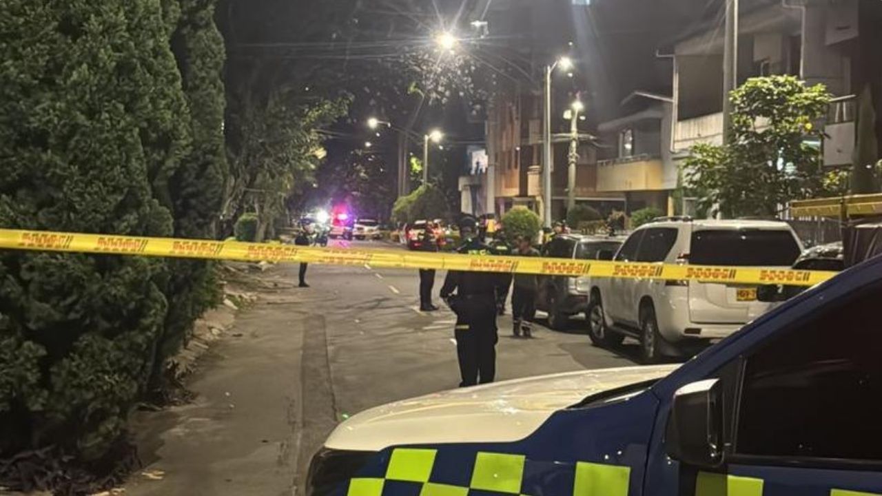 Matan a tiros a un joven dentro de un vehículo en el sector del Estadio de Medellín