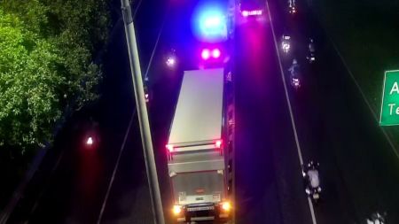 Autopista Sur con paso lento: accidente y carro varado generan congestión Diseno sin titulo 55