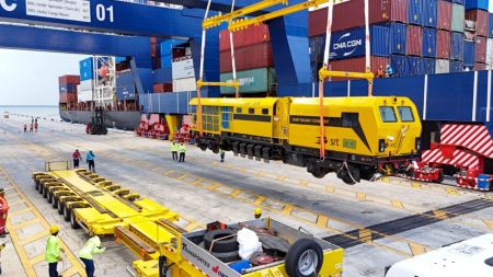 Nueva máquina para el Metro llegó a Antioquia y mejorará el mantenimiento de las vías Diseno sin titulo 57