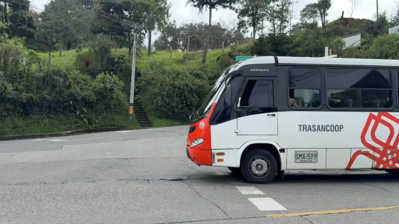 Ya está en funcionamiento la nueva ruta de transporte en Santa Elena