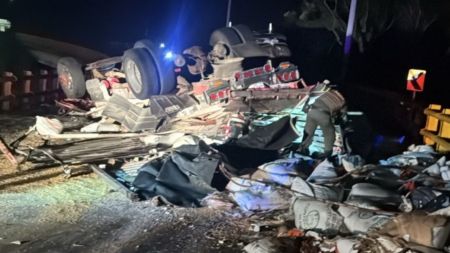 No hay paso entre Medellín y San Jerónimo por siniestro vial de un vehículo de carga