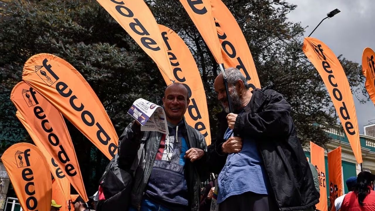 Maestros de Fecode salen a paro en todo el país: salud, incumplimientos y tensión con el sistema