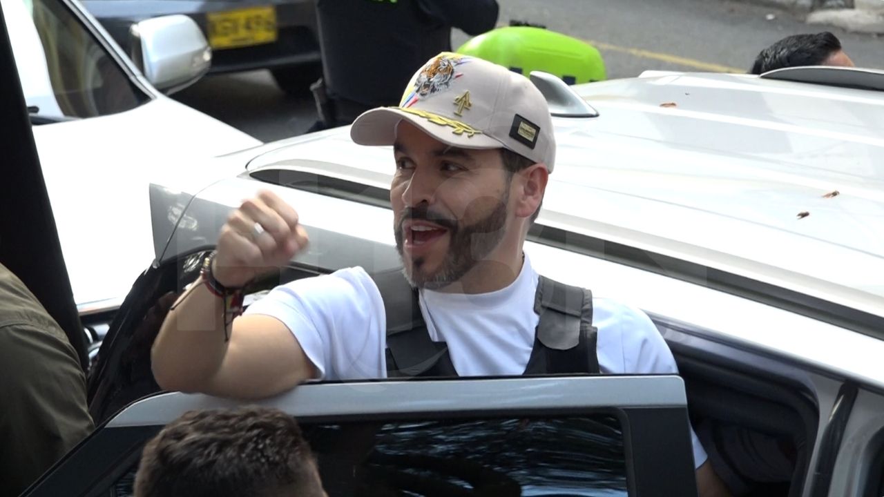 De la Espriella estuvo en Centro de Medellín: "Mi campaña no recibe aportes para no deberle favores a nadie"