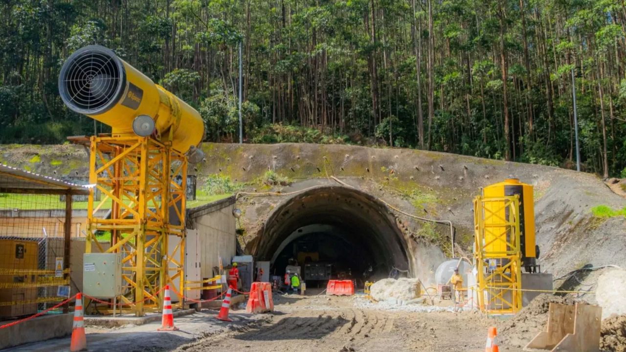 ¿Va para el aeropuerto? Túnel de Oriente se encuentra cerrado en ambos sentidos