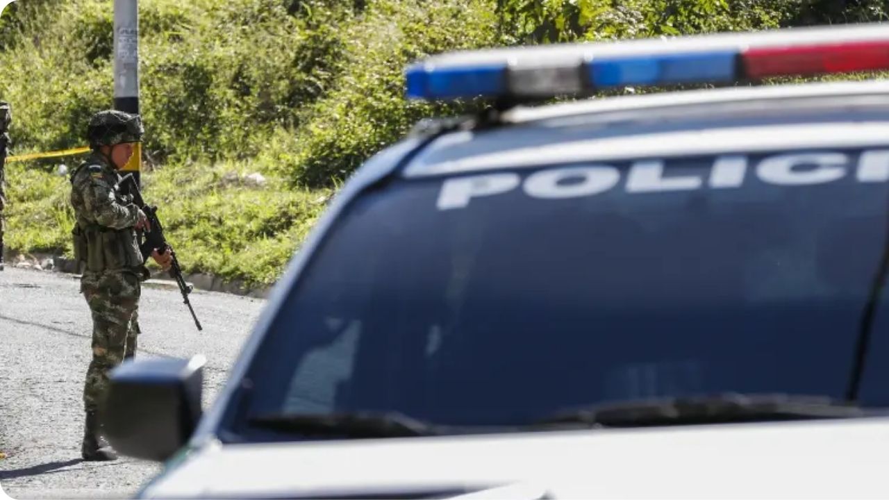 ¡Qué susto! Supuesto carro bomba pone en alerta a cuidadanía de Robledo