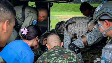 VIDEO: Así extrajeron a soldados que estaban heridos en Briceño Soldados