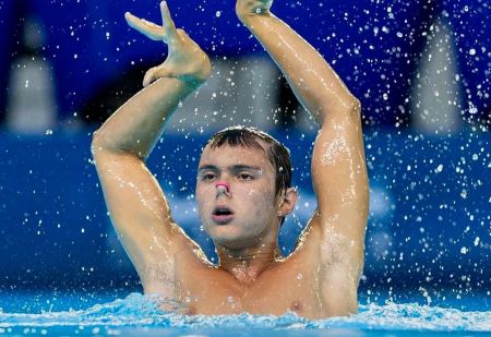 El joven caleño, Nicolás Tascón brilló en Santiago al consagrarse campeón en el solo libre masculino y liderar una destacada actuación del equipo nacional