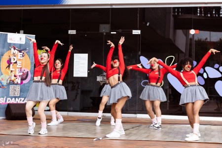 ¿Le gusta bailar? Medellín Sí Danza contará con más de 800 artistas y una agenda de actividades gratuitas
