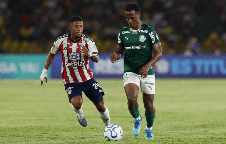 “El mayor sorprendido con el estado de la grama soy yo. Tienen que revisarlo”. Jhon Arias sobre tras el partido ante Junior