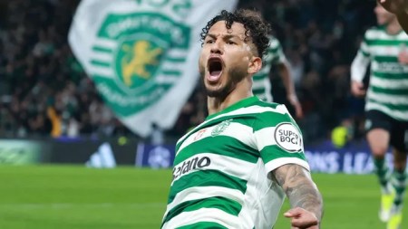 El colombiano Luis Javier Suárez acumula varias jornadas sin marcar y falló un penal en su último clásico, en una racha que ya empieza a pesar