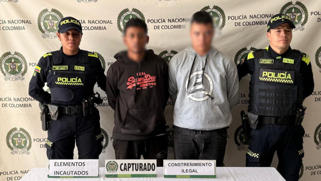 Persecución con panfletos de amenaza: así capturaron a dos en Itagüí por intimidar a la comunidad