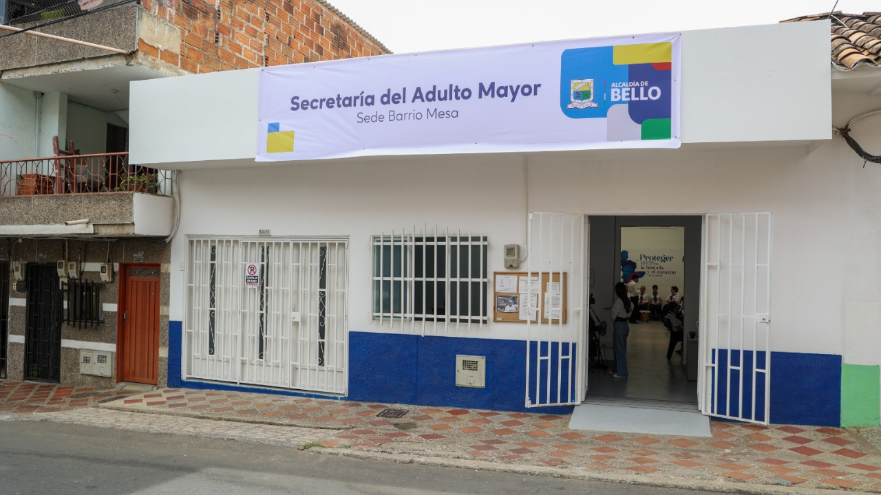 Con espacios remodelados para todos los abuelos: así fue la reapertura de la secretaría del adulto mayor en Bello
