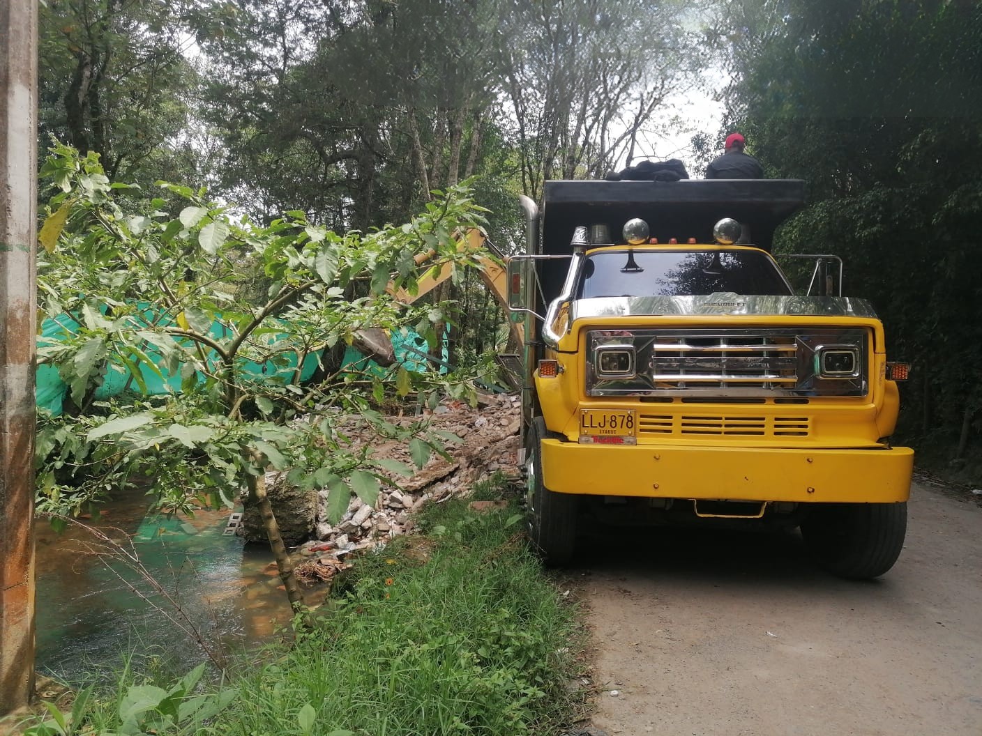 Guarne desmonta casetas de basura en zonas rurales y anuncia nueva intervención en El Sango 1 El Molino 1.jpg
