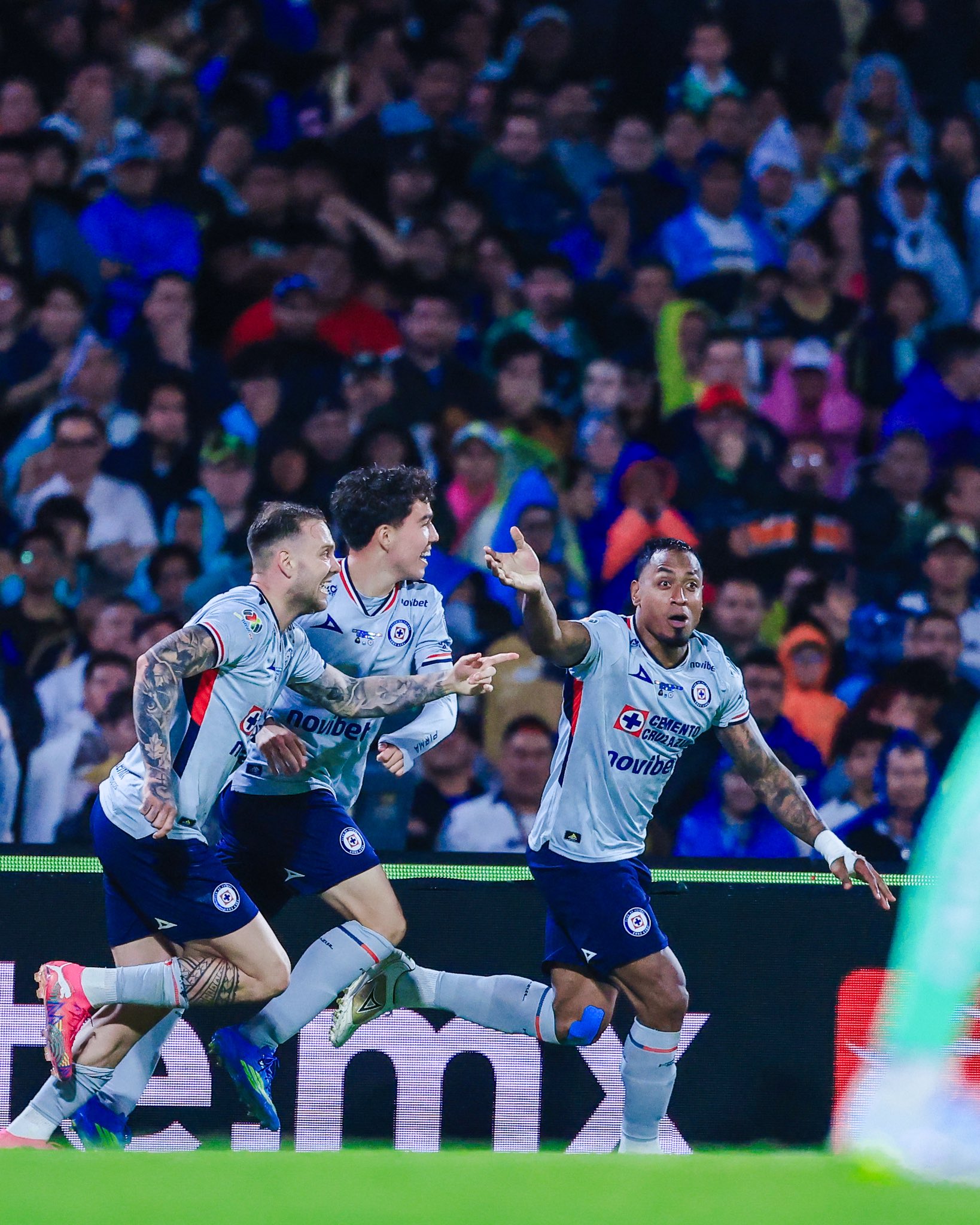 2 colombianos quedaron campeones de la liga mexicana; uno de ellos es un exjugador de Nacional 1 Cruz Azul