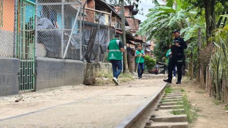 VIDEO| Suspenden cuatro construcciones ilegales cerca del río Medellín y la línea férrea del metro KATH NO ENTER 2026 05 28T084904.402