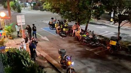 En Laureles exigen el retiro de una estación de carga de bicicletas por problemas de convivencia