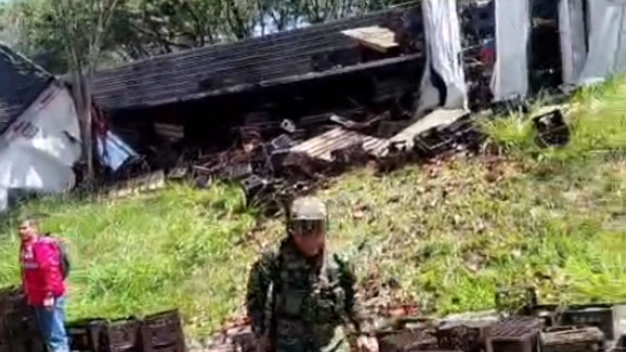 Se volcó camión con cervezas