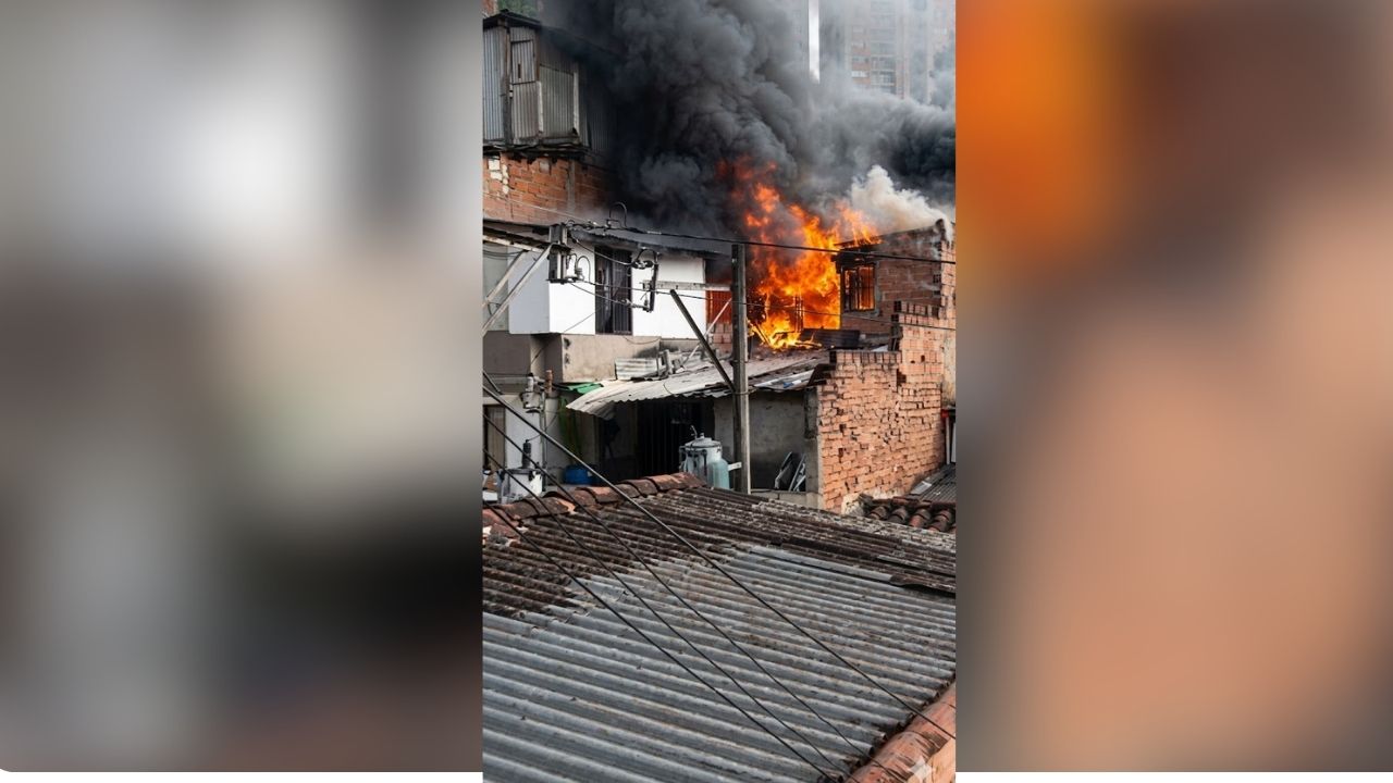 Emergencia en Itagüí: incendio consumió una vivienda en el sur del Valle del Aburrá