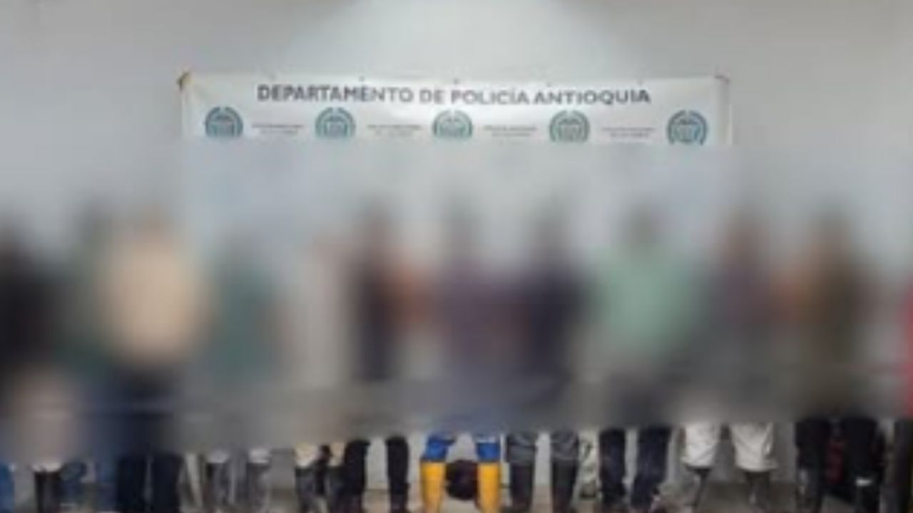 Cayeron personas 19 acusadas de explotación ilícita de yacimientos mineros en Fredonia