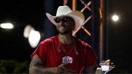 "Yo no sería nada sin ustedes": Maluma lanzó su nuevo álbum en el centro de Medellín