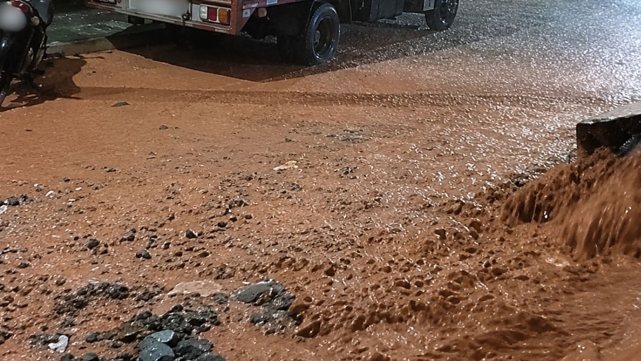 Fuertes lluvias causan inundaciones y retrasan obras en Segovia